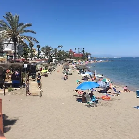 Luxury Beachfront In Costa * 贝纳尔马德纳