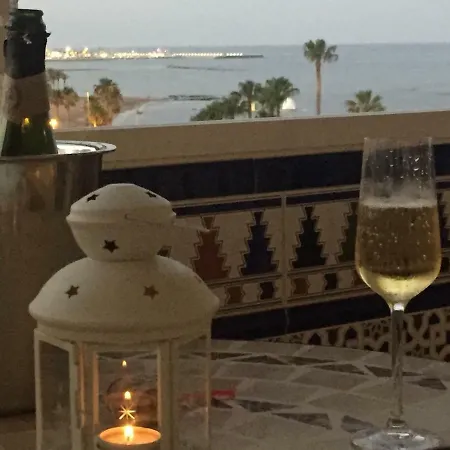 Luxury Beachfront In Costa 公寓 *